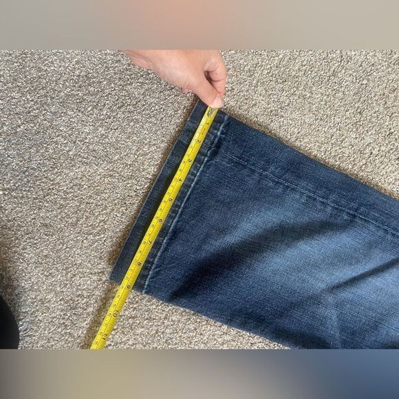 SEVEN FOR ALL MANKIND CROPPED DOJO FLARE LEG CAPRI JEANS sz 29 - Picture 13 of 14